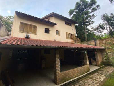 Casa à venda com 350m², 4 quartos, 4 suítes, 4 vagas no bairro Tristeza em Porto Alegre - Foto 17