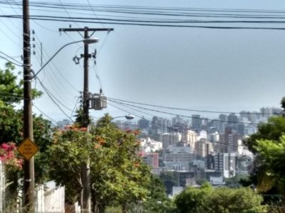 Casa à venda com 300m², 3 quartos, 3 vagas no bairro Santa Tereza em Porto Alegre - Foto 7