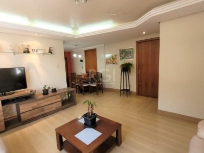 Apartamento à venda com 79m², 2 quartos, 1 vaga no bairro Petrópolis em Porto Alegre - Foto 2