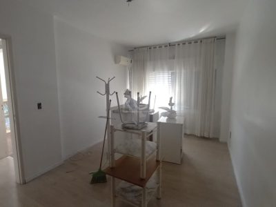 Apartamento à venda com 78m², 3 quartos no bairro Centro Histórico em Porto Alegre - Foto 7