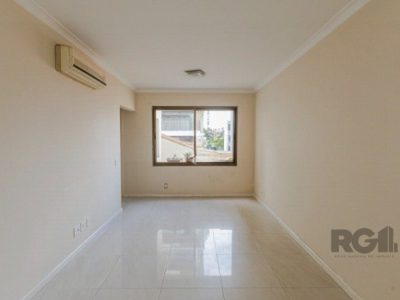 Apartamento à venda com 74m², 2 quartos, 1 suíte, 1 vaga no bairro Menino Deus em Porto Alegre - Foto 3