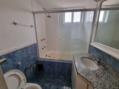 Apartamento à venda com 55m², 2 quartos, 1 vaga no bairro Partenon em Porto Alegre - Foto 8