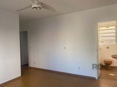 Apartamento à venda com 60m², 2 quartos, 1 vaga no bairro Santana em Porto Alegre - Foto 14