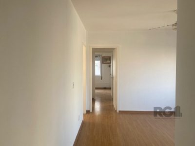 Apartamento à venda com 60m², 2 quartos, 1 vaga no bairro Santana em Porto Alegre - Foto 3