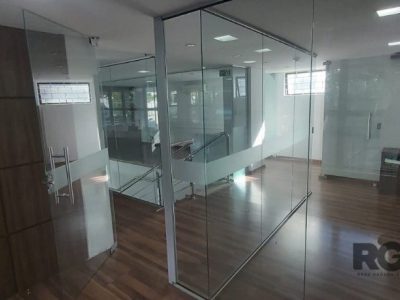 Loja à venda com 113m², 2 vagas no bairro Três Figueiras em Porto Alegre - Foto 15