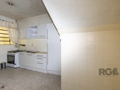 Casa à venda com 220m², 4 quartos, 3 vagas no bairro Tristeza em Porto Alegre - Foto 11