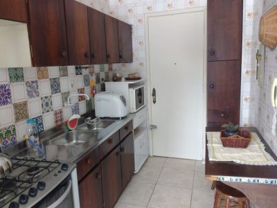 Apartamento à venda com 82m², 2 quartos, 2 vagas no bairro Medianeira em Porto Alegre - Foto 12