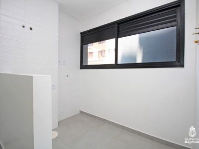 Apartamento à venda com 101m², 3 quartos, 1 suíte, 1 vaga no bairro Tristeza em Porto Alegre - Foto 9