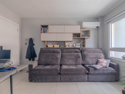 Apartamento à venda com 40m², 1 quarto, 1 vaga no bairro Partenon em Porto Alegre - Foto 6