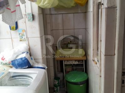 Apartamento à venda com 90m², 3 quartos no bairro Azenha em Porto Alegre - Foto 2