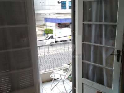 Apartamento à venda com 90m², 3 quartos no bairro Azenha em Porto Alegre - Foto 5