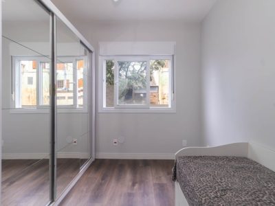 Apartamento à venda com 60m², 2 quartos, 1 suíte, 1 vaga no bairro Glória em Porto Alegre - Foto 19