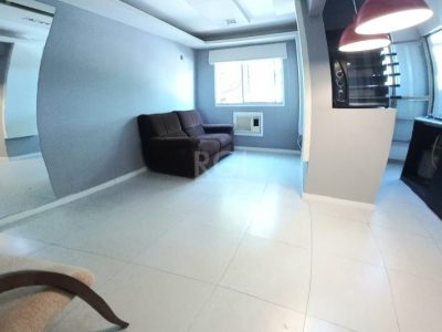 Apartamento à venda com 46m², 1 quarto, 1 vaga no bairro Partenon em Porto Alegre - Foto 2