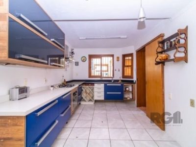 Casa Condominio à venda com 186m², 3 quartos, 1 suíte, 2 vagas no bairro Tristeza em Porto Alegre - Foto 2