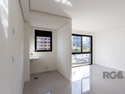 Apartamento à venda com 63m², 2 quartos, 1 suíte, 1 vaga no bairro Bela Vista em Porto Alegre - Foto 12