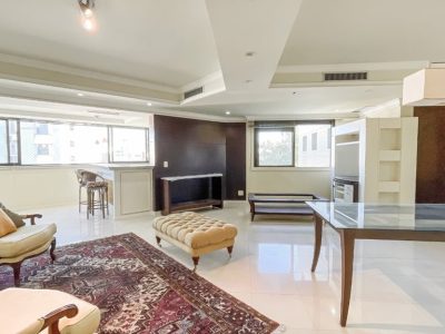 Apartamento à venda com 159m², 3 quartos, 1 suíte, 2 vagas no bairro Bela Vista em Porto Alegre - Foto 2