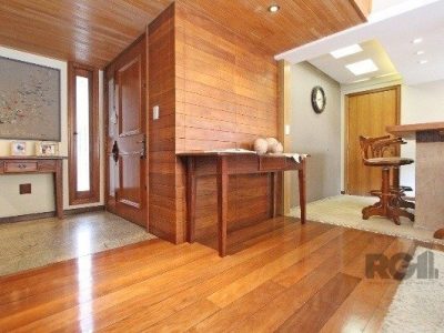 Apartamento à venda com 233m², 3 quartos, 1 suíte, 2 vagas no bairro Independência em Porto Alegre - Foto 9