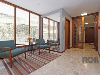 Apartamento à venda com 233m², 3 quartos, 1 suíte, 2 vagas no bairro Independência em Porto Alegre - Foto 16