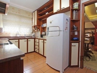 Apartamento à venda com 233m², 3 quartos, 1 suíte, 2 vagas no bairro Independência em Porto Alegre - Foto 10