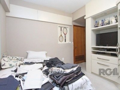 Apartamento à venda com 233m², 3 quartos, 1 suíte, 2 vagas no bairro Independência em Porto Alegre - Foto 24