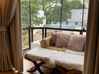 Apartamento à venda com 94m², 3 quartos, 1 suíte, 2 vagas no bairro Petrópolis em Porto Alegre - Foto 17