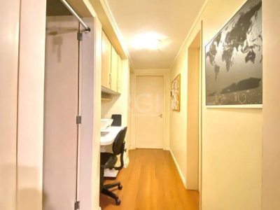 Apartamento à venda com 106m², 3 quartos, 1 suíte, 1 vaga no bairro Rio Branco em Porto Alegre - Foto 20