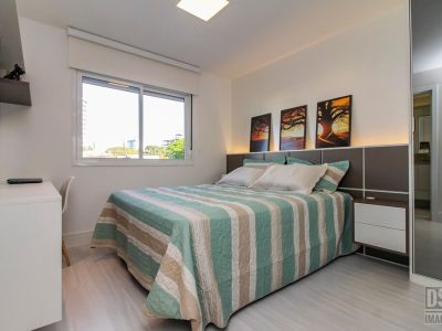 Apartamento à venda com 74m², 2 quartos, 1 suíte, 2 vagas no bairro Passo d'Areia em Porto Alegre - Foto 20