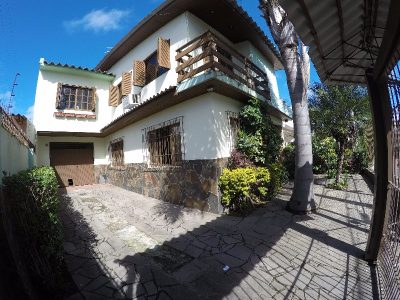 Casa à venda com 95m², 4 quartos, 2 suítes, 4 vagas no bairro Ipanema em Porto Alegre - Foto 34