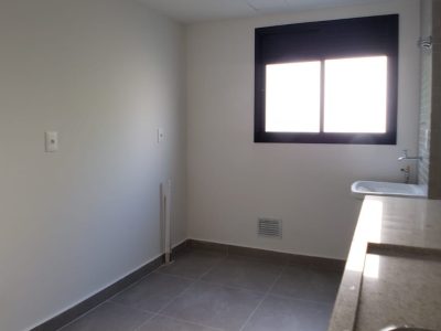 Apartamento à venda com 101m², 3 quartos, 3 suítes, 2 vagas no bairro Menino Deus em Porto Alegre - Foto 5