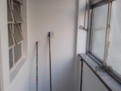 Apartamento à venda com 65m², 2 quartos no bairro Centro Histórico em Porto Alegre - Foto 7