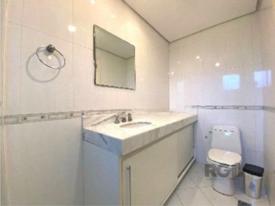 Apartamento à venda com 135m², 3 quartos, 1 suíte, 2 vagas no bairro Jardim Itu em Porto Alegre - Foto 10