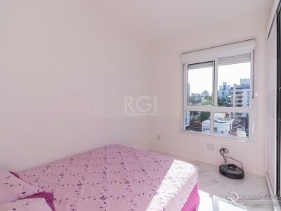 Apartamento à venda com 66m², 2 quartos, 1 suíte, 2 vagas no bairro São João em Porto Alegre - Foto 7