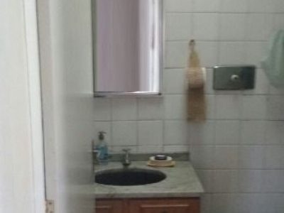 Casa à venda com 220m², 3 quartos, 3 vagas no bairro Santa Tereza em Porto Alegre - Foto 15