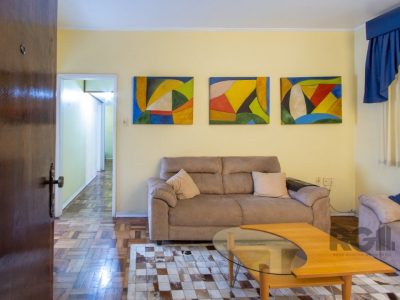 Apartamento à venda com 81m², 3 quartos no bairro Cristal em Porto Alegre - Foto 2