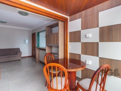 Apartamento à venda com 83m², 3 quartos, 1 suíte, 2 vagas no bairro Boa Vista em Porto Alegre - Foto 4