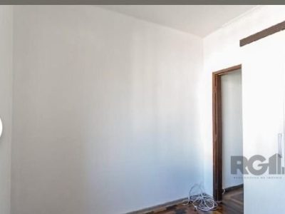 Apartamento à venda com 67m² no bairro Santo Antônio em Porto Alegre - Foto 2