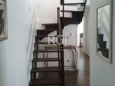 Cobertura à venda com 130m², 2 quartos, 1 vaga no bairro Floresta em Porto Alegre - Foto 10