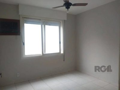 Apartamento à venda com 90m², 3 quartos, 1 suíte, 2 vagas no bairro São João em Porto Alegre - Foto 5