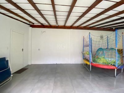 Casa à venda com 170m², 3 quartos, 1 suíte, 2 vagas no bairro Boa Vista em Porto Alegre - Foto 13