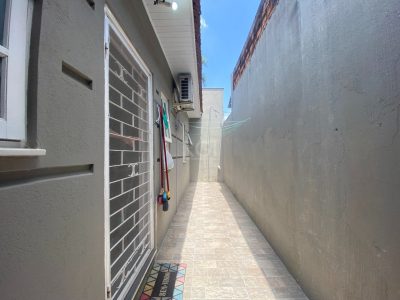 Casa à venda com 170m², 3 quartos, 1 suíte, 2 vagas no bairro Boa Vista em Porto Alegre - Foto 17