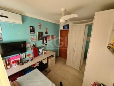 Apartamento à venda com 70m², 3 quartos, 1 vaga no bairro Cristal em Porto Alegre - Foto 12