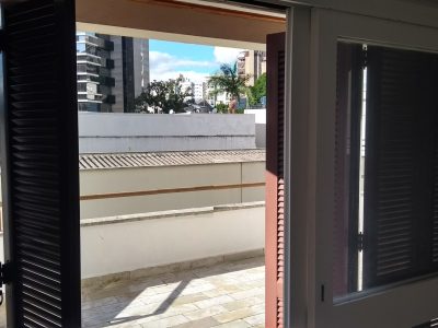 Apartamento à venda com 74m², 1 quarto, 1 vaga no bairro Rio Branco em Porto Alegre - Foto 3