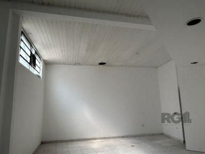 Loja à venda com 102m² no bairro Floresta em Porto Alegre - Foto 4