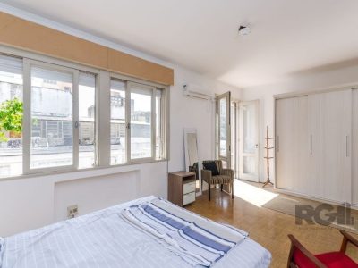 Apartamento à venda com 203m², 3 quartos, 1 suíte no bairro Centro Histórico em Porto Alegre - Foto 10