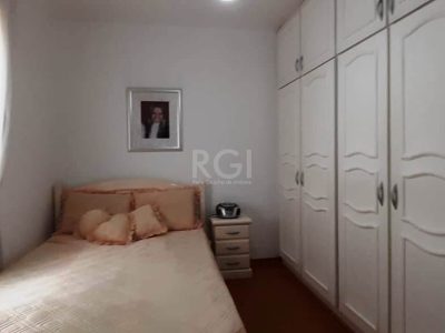 Cobertura à venda com 250m², 3 quartos, 2 suítes, 2 vagas no bairro Petrópolis em Porto Alegre - Foto 7