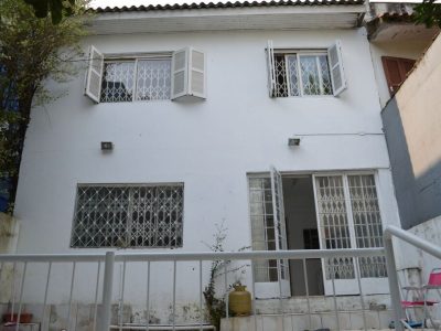 Casa à venda com 6m², 3 quartos, 2 vagas no bairro Azenha em Porto Alegre - Foto 10