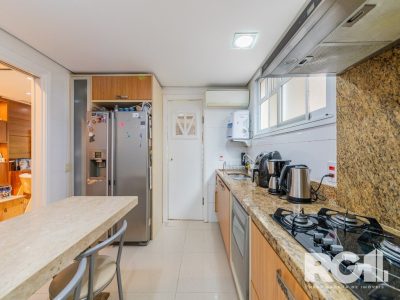 Casa Condominio à venda com 257m², 4 quartos, 4 suítes, 4 vagas no bairro Jardim Carvalho em Porto Alegre - Foto 18