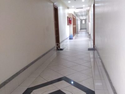 Apartamento à venda com 89m², 3 quartos no bairro Menino Deus em Porto Alegre - Foto 2