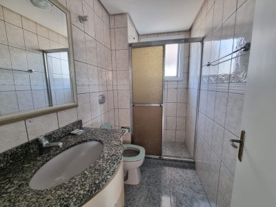 Apartamento à venda com 85m², 2 quartos, 1 suíte, 1 vaga no bairro Ipanema em Porto Alegre - Foto 14