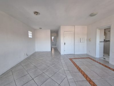 Apartamento à venda com 85m², 2 quartos, 1 suíte, 1 vaga no bairro Ipanema em Porto Alegre - Foto 5